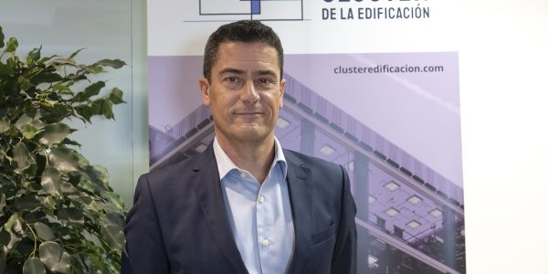 miguel pinto director cluster edificacion